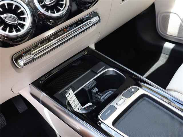 New 2025 Mercedes-Benz GLA 250 image 10