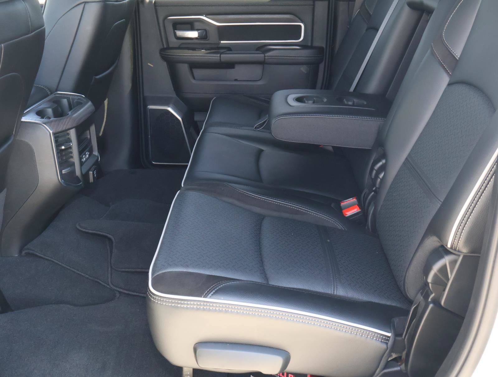 Used 2025 RAM 2500 Laramie w/ Night Edition AWD/4WD image 22