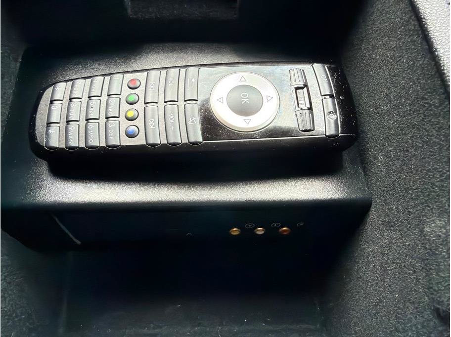 Used 2011 Mercedes-Benz R 350 BlueTEC 4MATIC image 30