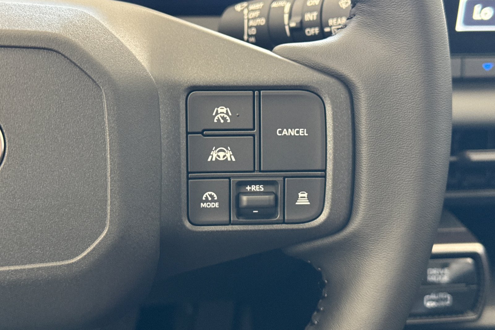 New 2026 Toyota RAV4 SE w/ Convenience Package AWD/4WD image 29