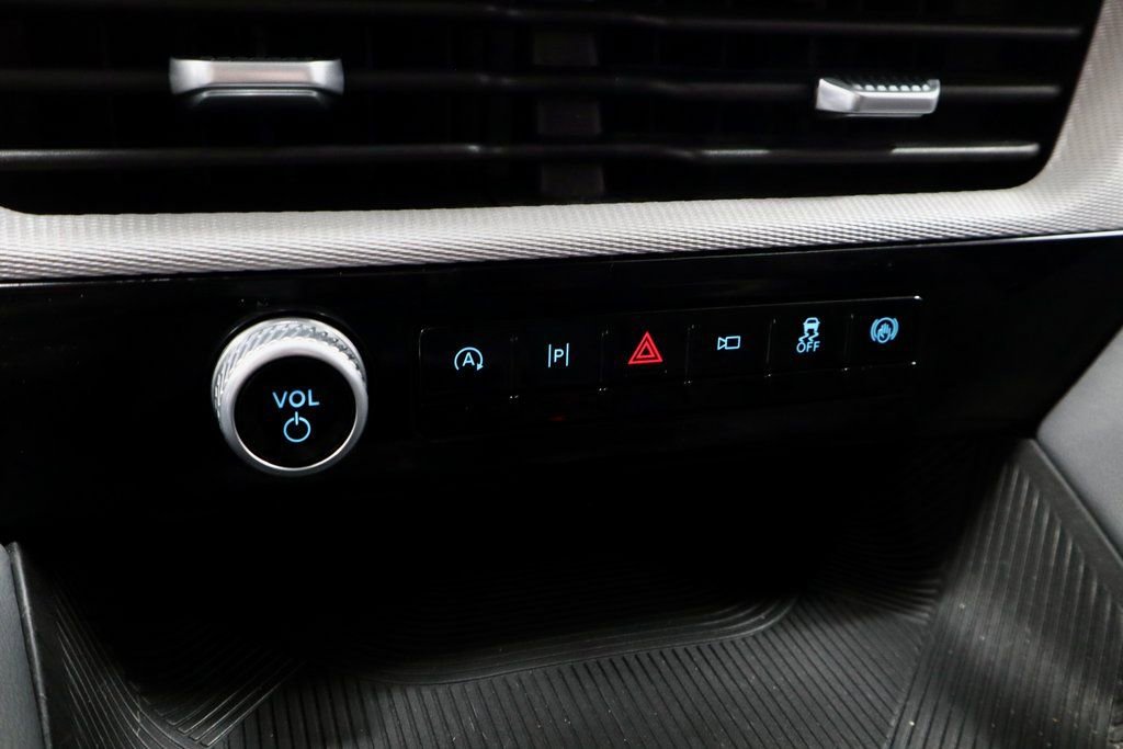 Certified 2025 Ford Explorer Active image 34