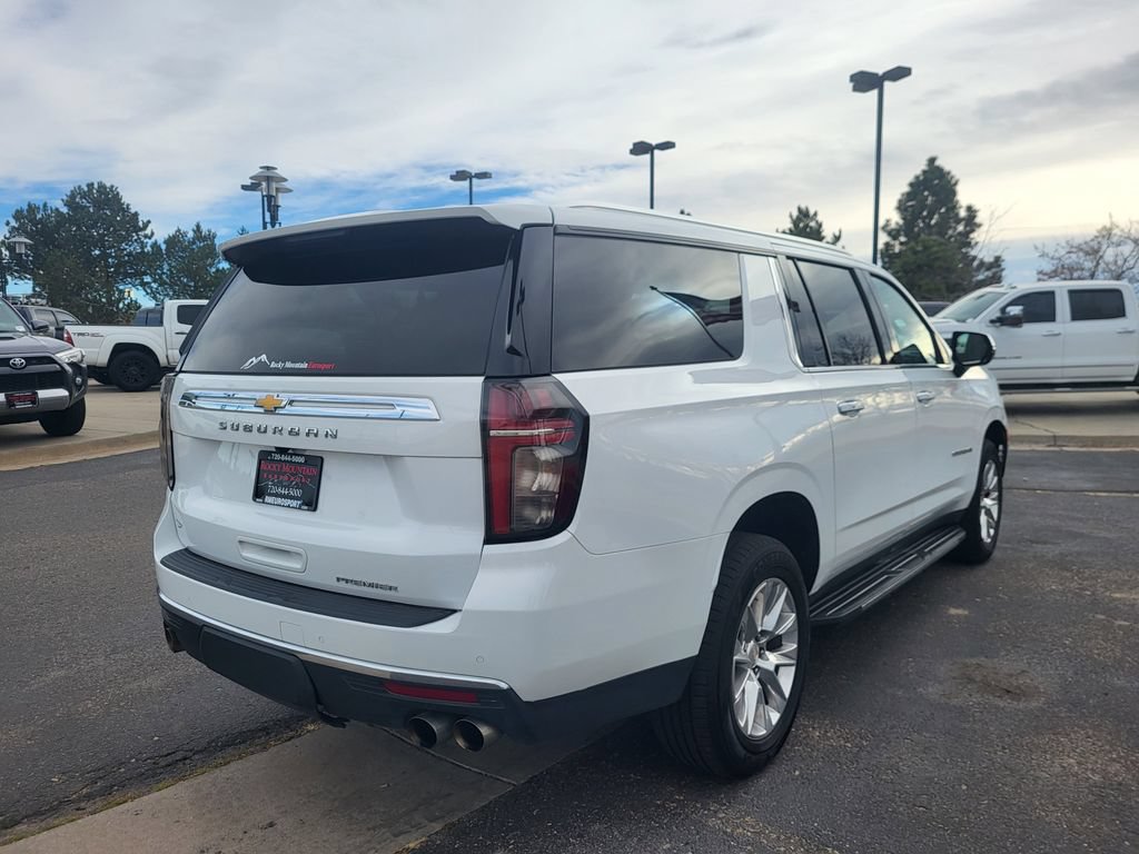 Used 2023 Chevrolet Suburban Premier AWD/4WD image 4