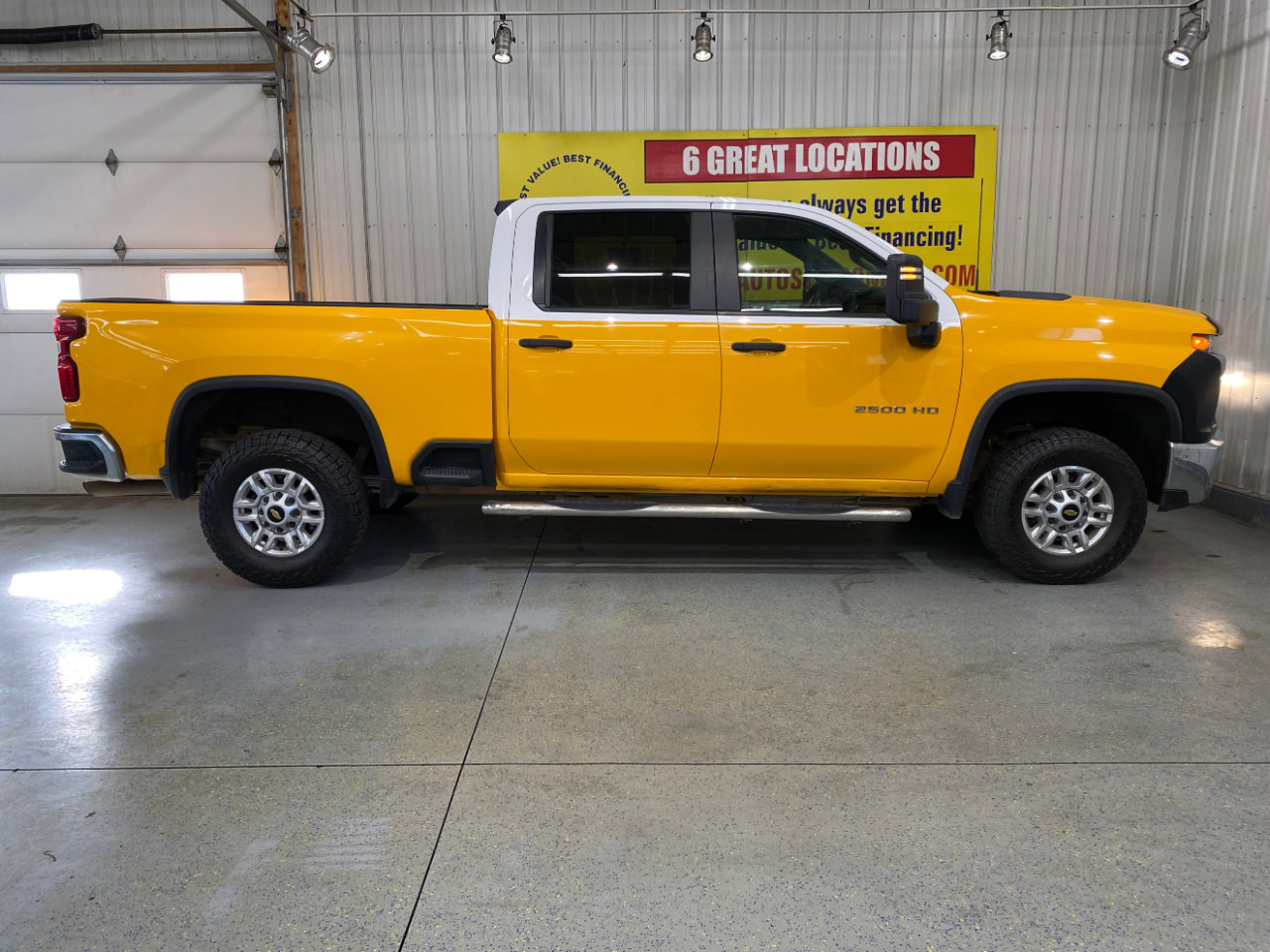 Used 2021 Chevrolet Silverado 2500 LT w/ Snow Plow Prep/Camper Package image 8