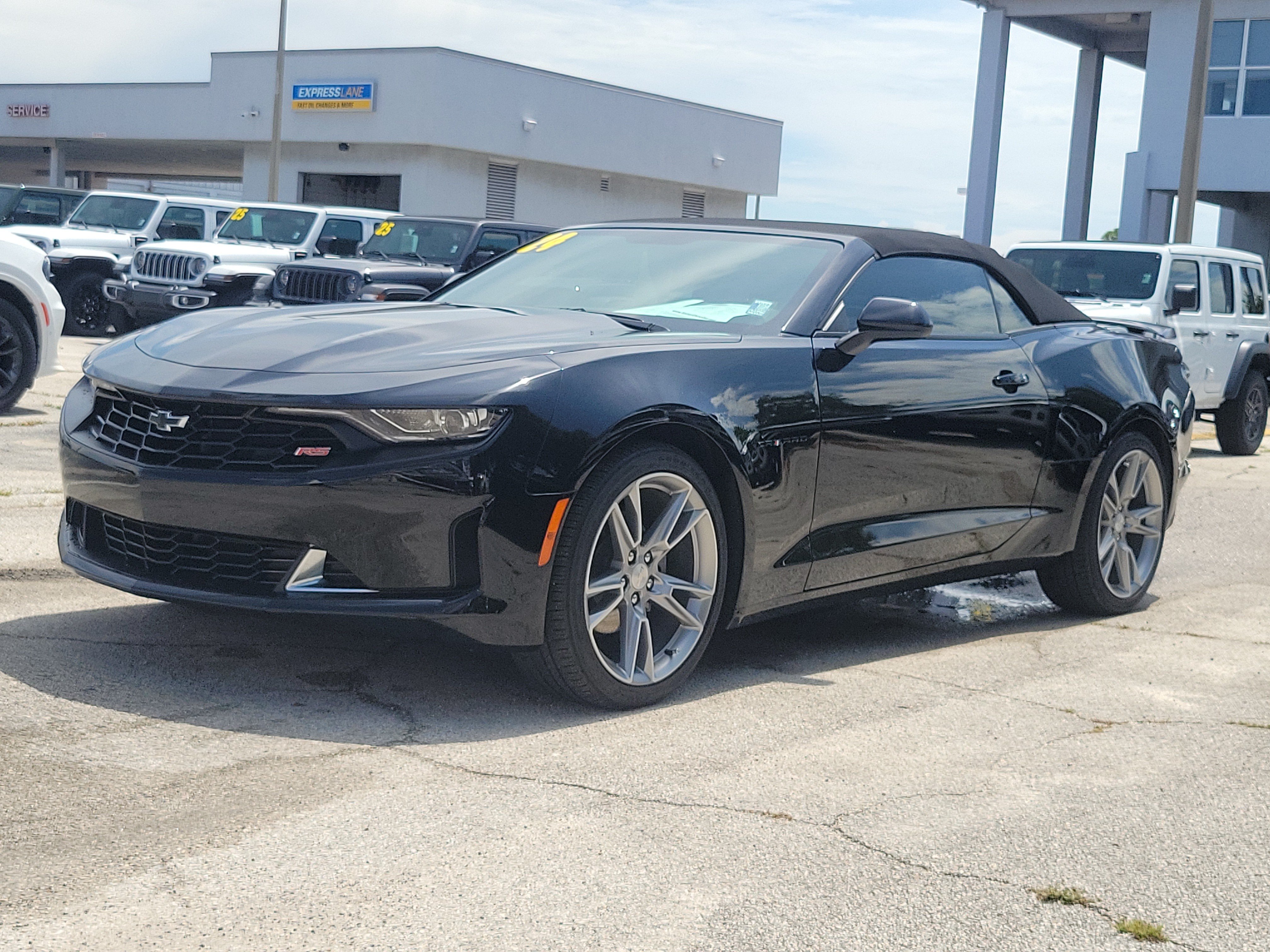Used 2024 Chevrolet Camaro LT w/ RS Package RWD image 2