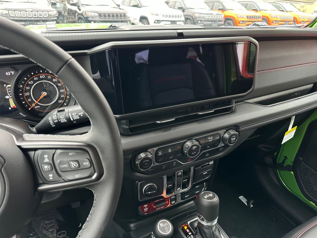 New 2026 Jeep Wrangler Unlimited Rubicon AWD/4WD image 3