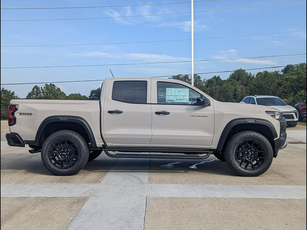 New 2026 Chevrolet Colorado Trail Boss AWD/4WD image 6