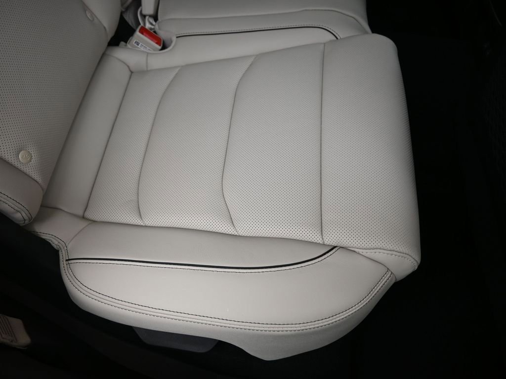 New 2026 Genesis GV70 2.5T Advanced image 17