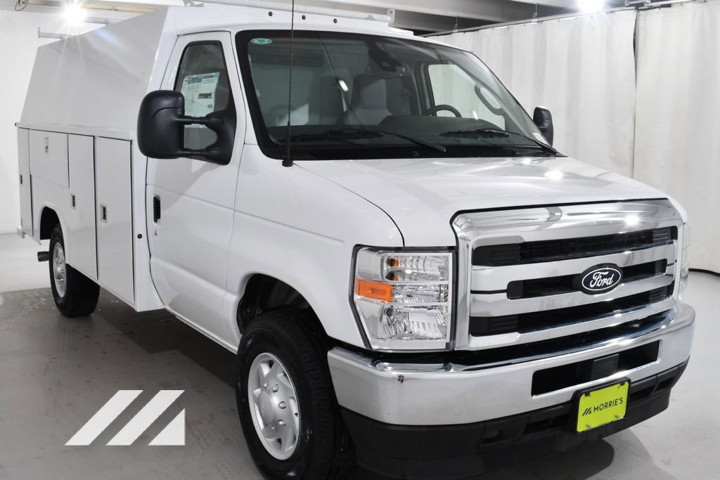 New 2026 Ford E-350 and Econoline 350 Super Duty w/ Power Equipment Group image 4