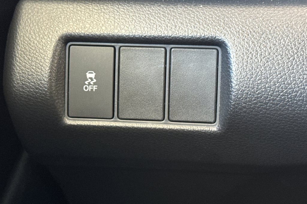 Certified 2024 Honda Pilot Sport image 33