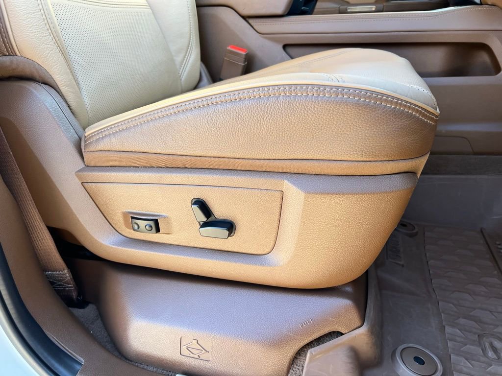 Used 2024 RAM 3500 Limited w/ Safety Group image 23