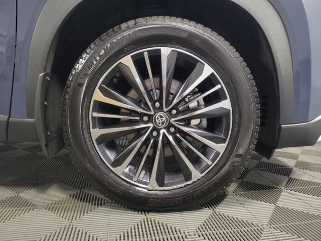 Used 2024 Toyota Grand Highlander AWD Hybrid image 12