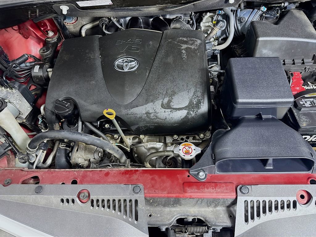 Used 2018 Toyota Sienna Limited Premium w/ Carpet Mat Package image 40