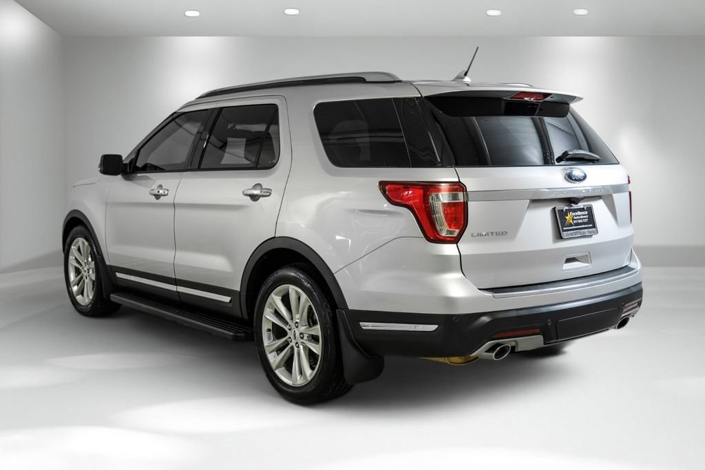 Used 2019 Ford Explorer Limited w/ Class III Trailer Tow Package FWD image 8