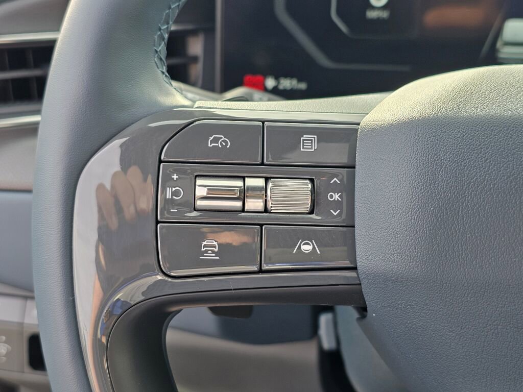 Certified 2024 Kia EV9 GT-Line image 39