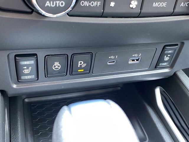 New 2026 Nissan Frontier SV w/ All-Weather Content Package AWD/4WD image 19