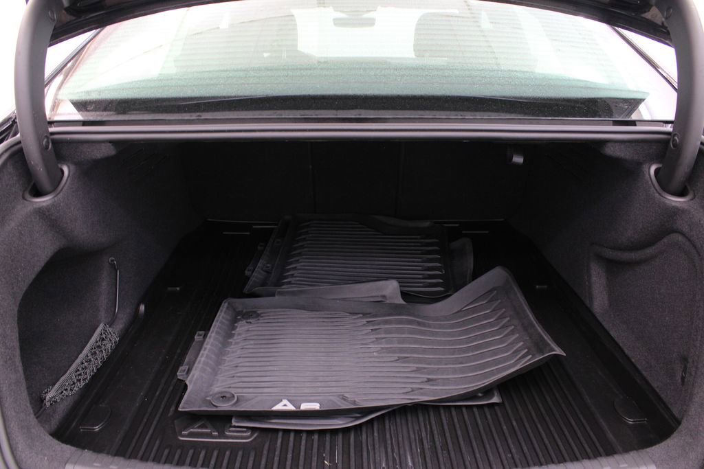 Used 2023 Audi A6 Premium Plus w/ Premium Plus Package AWD/4WD image 32