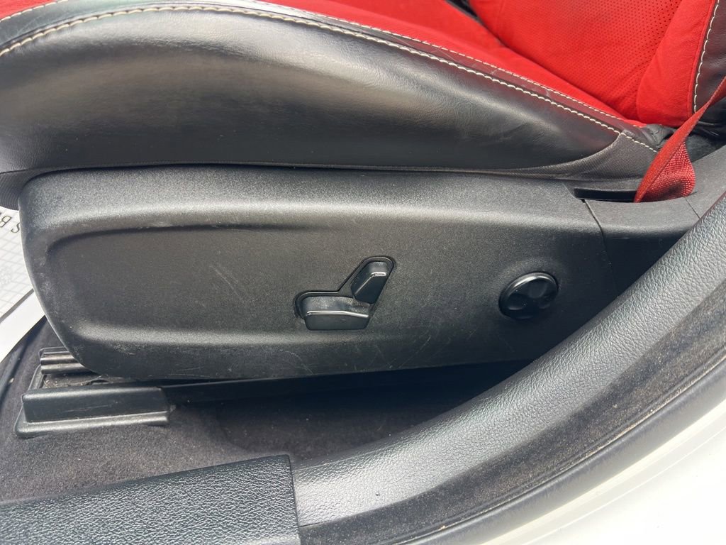 Used 2016 Dodge Charger SRT Hellcat w/ Harman/Kardon Audio Group RWD image 41