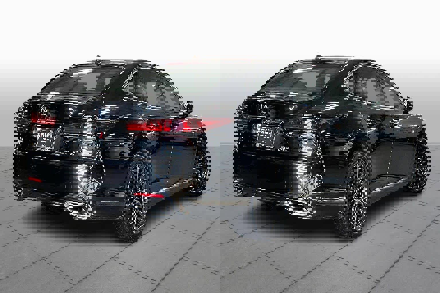 Used 2022 Lexus LS 500 F Sport w/ Accessory Package (Z2) image 13