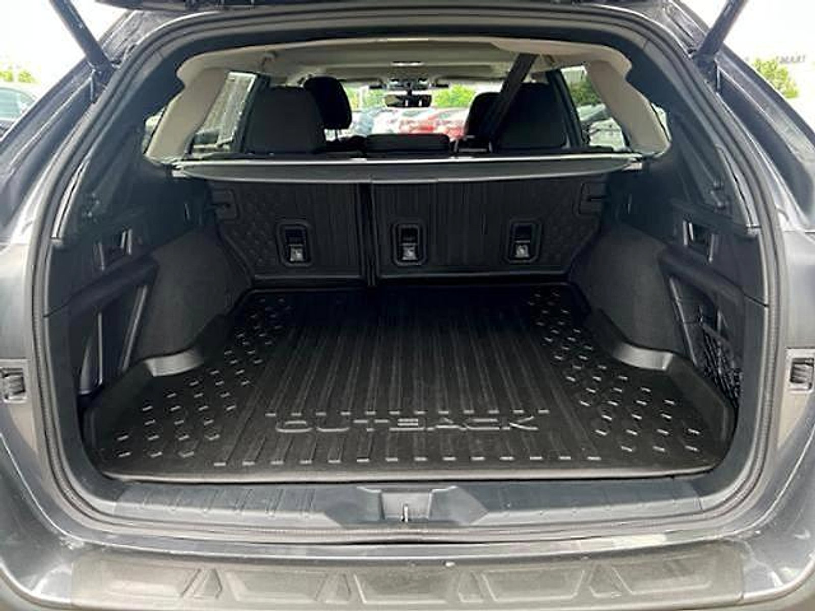 Certified 2025 Subaru Outback Premium AWD/4WD image 11