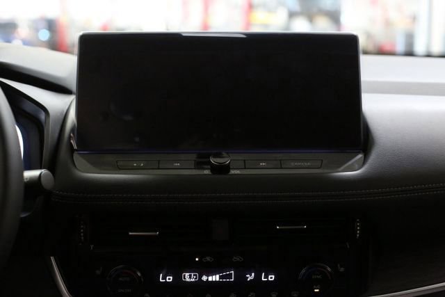 New 2026 Nissan Rogue Platinum image 13