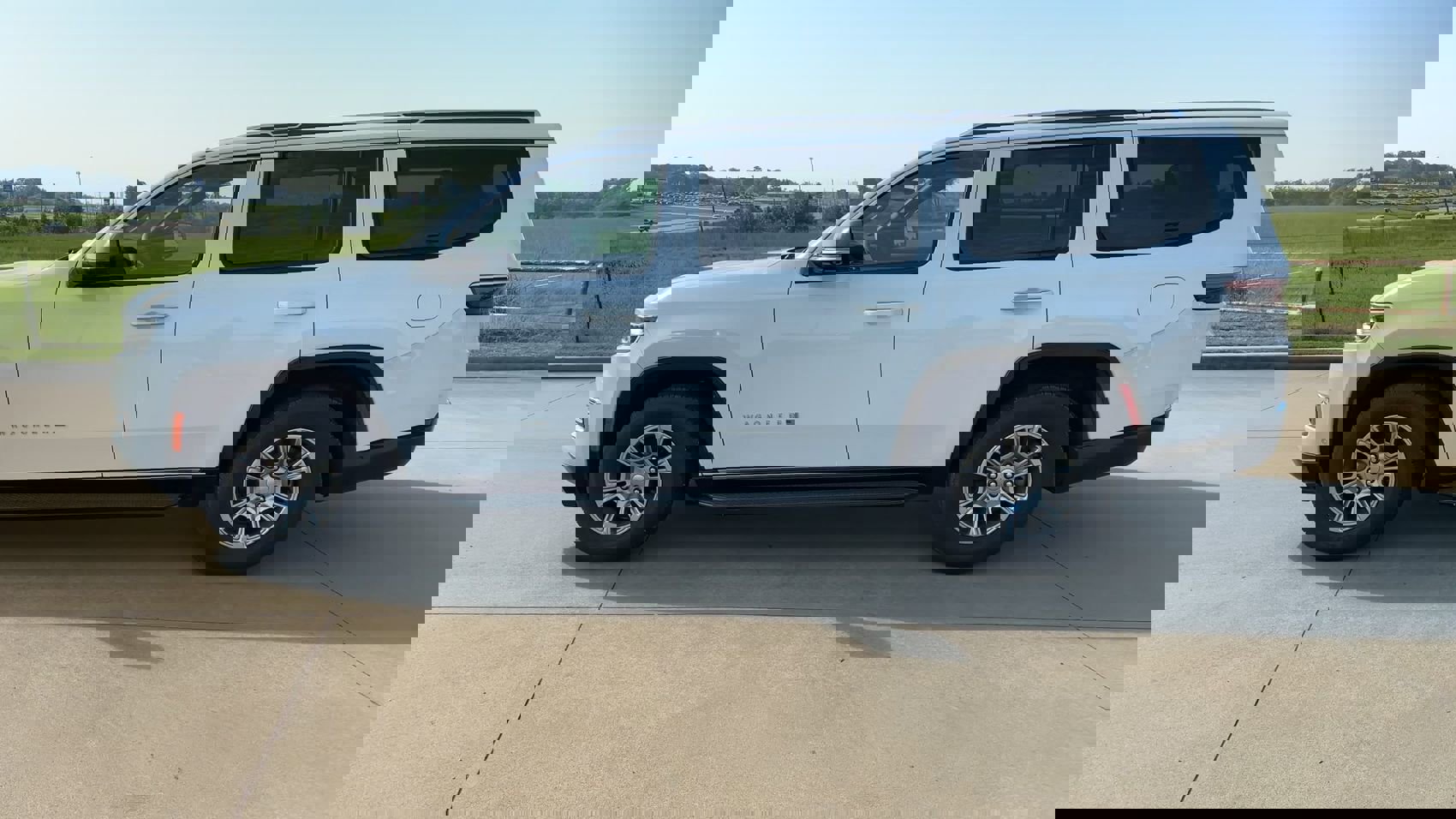 New 2024 Jeep Wagoneer 4WD w/ Convenience Group I image 6