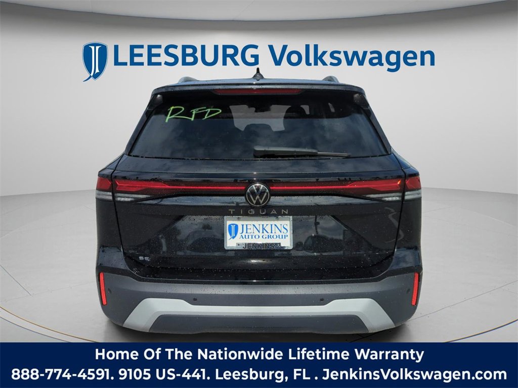 New 2026 Volkswagen Tiguan SE image 7