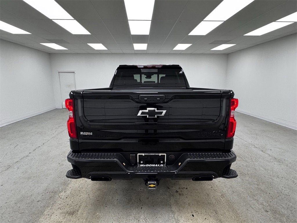 New 2026 Chevrolet Silverado 1500 High Country w/ Midnight Edition image 6