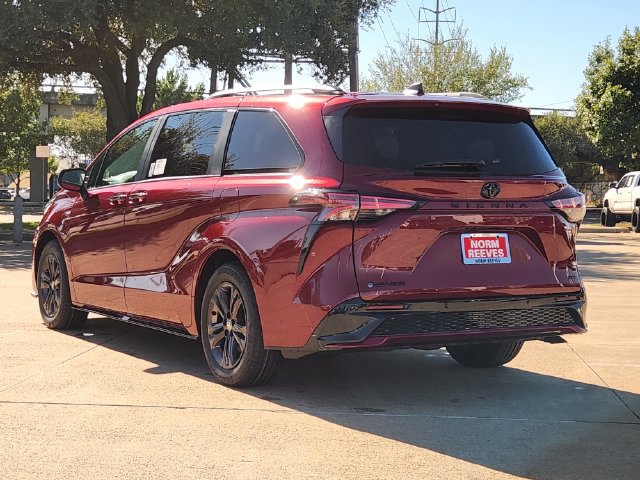 New 2026 Toyota Sienna XSE AWD/4WD image 4