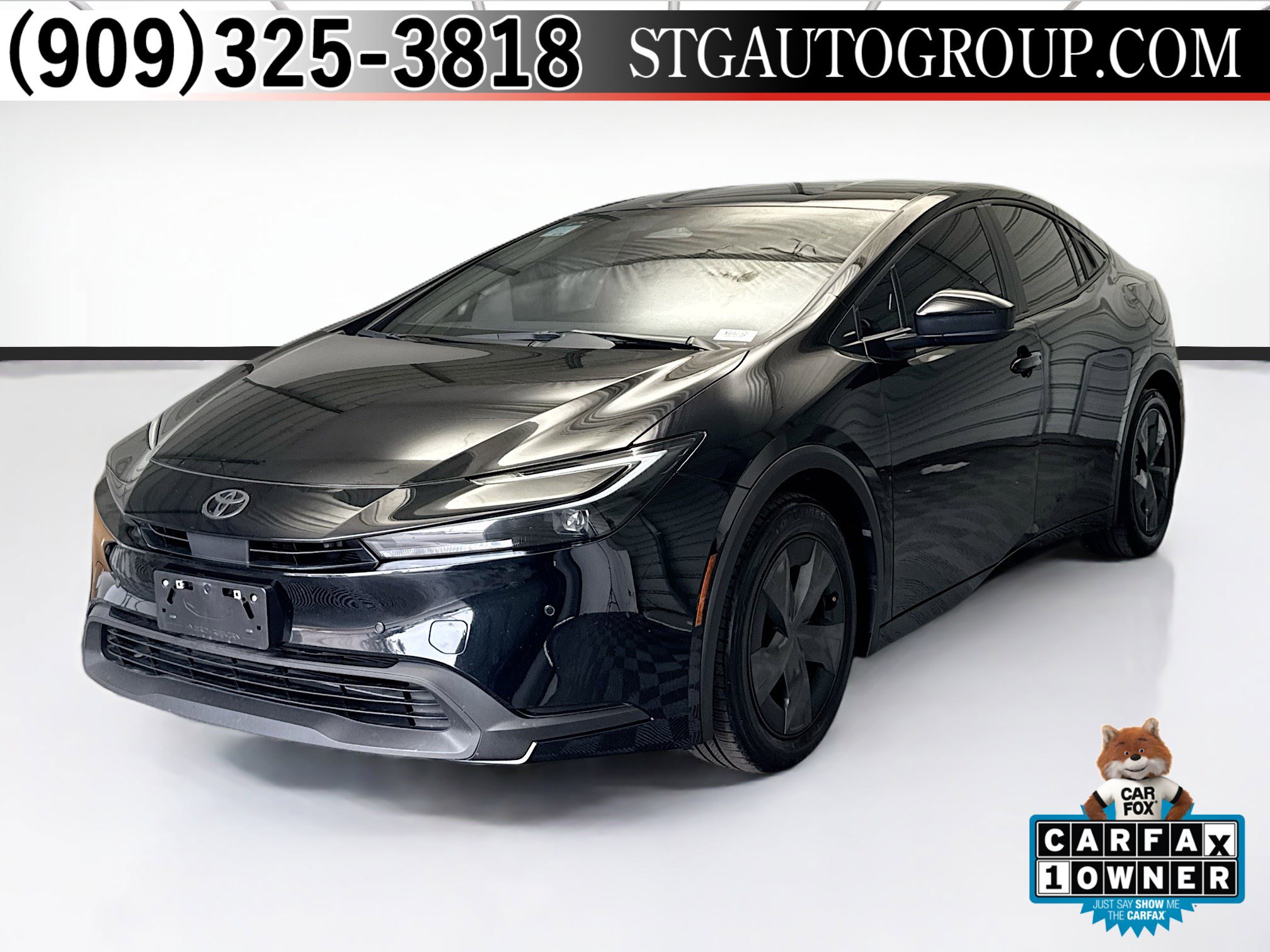 Used 2024 Toyota Prius Limited image 1