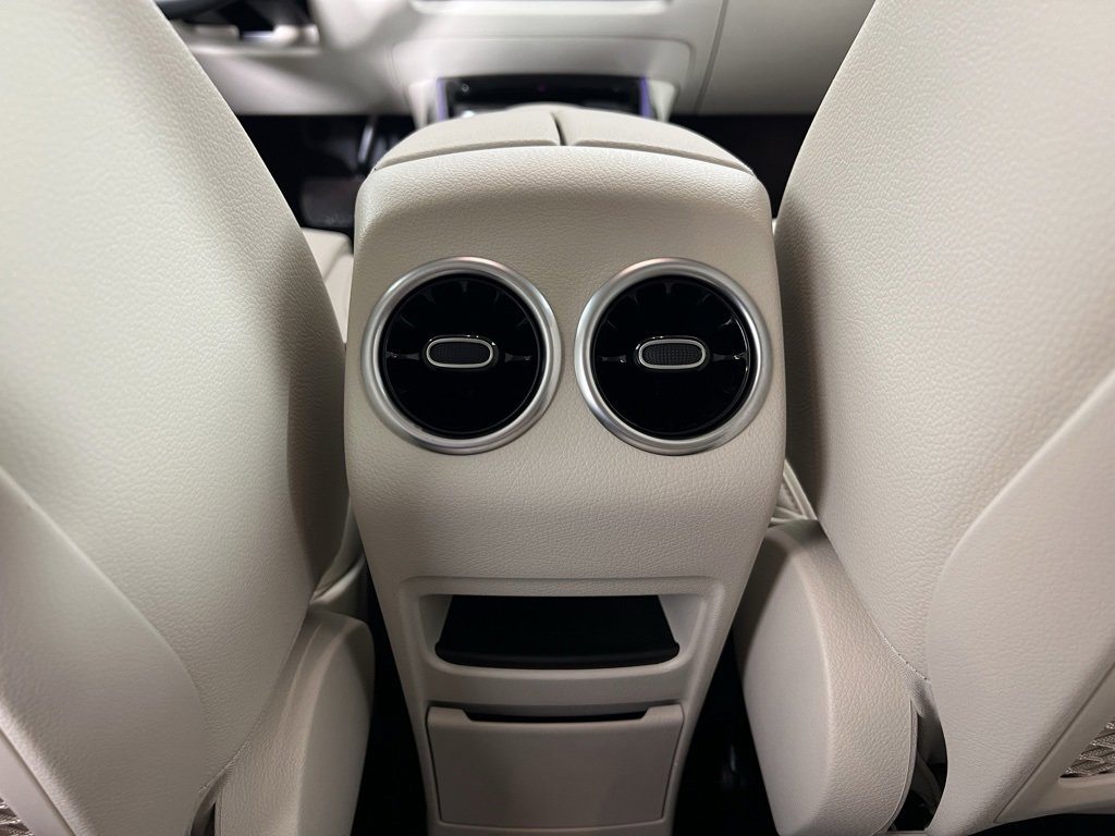 Certified 2023 Mercedes-Benz GLA 250 GLA 250 w/ Premium Package image 28