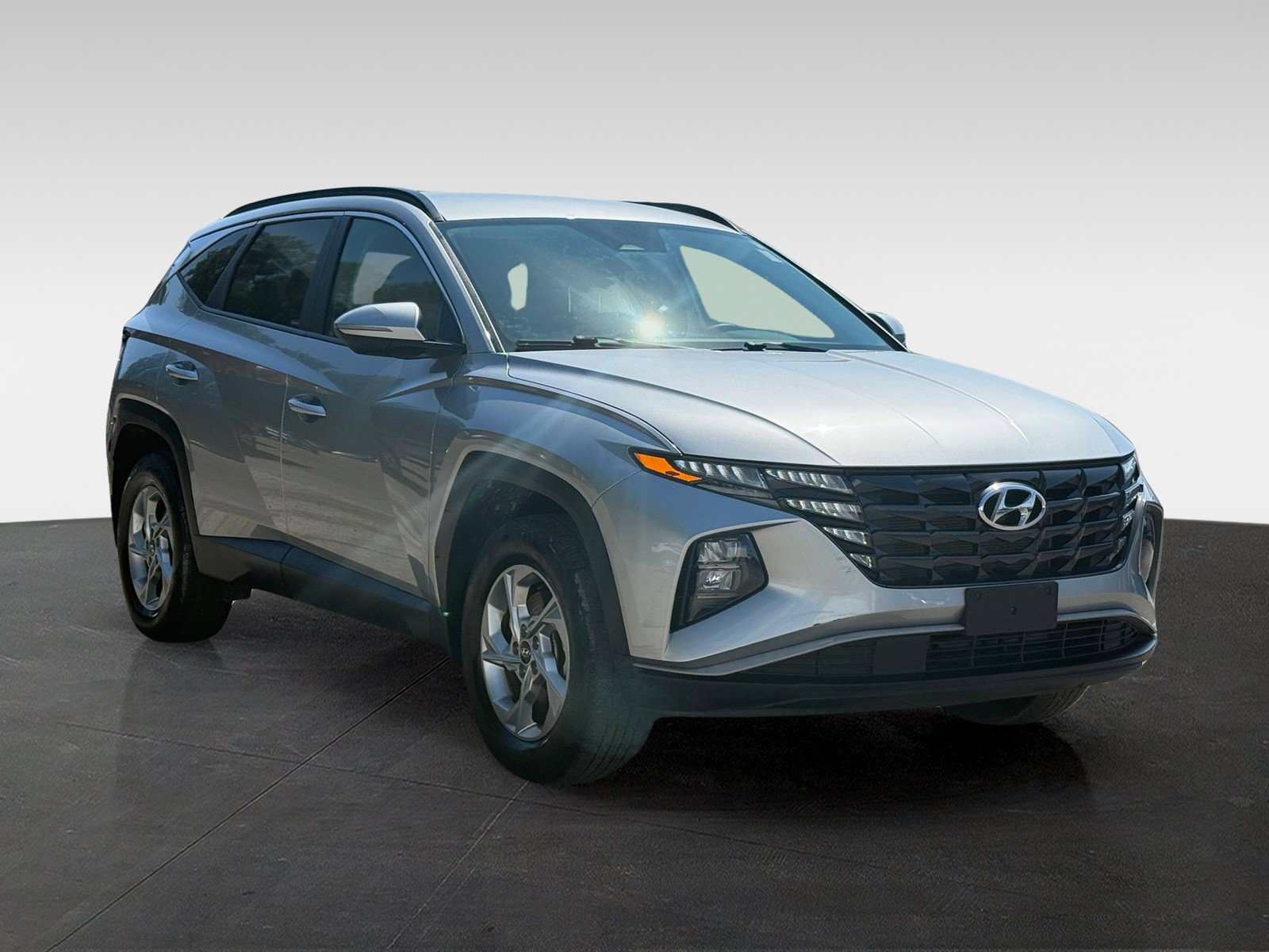 Certified 2023 Hyundai Tucson SEL AWD/4WD image 3