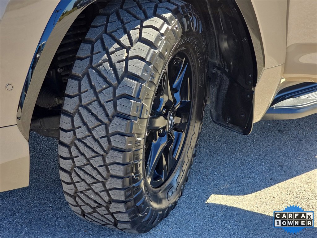 Used 2025 Lexus LX 700h Overtrail image 32