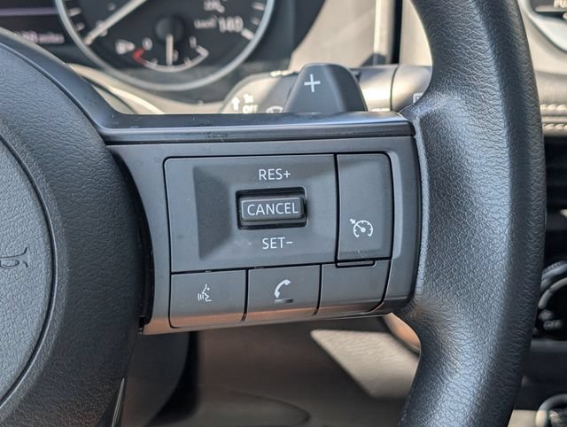 Used 2023 Nissan Rogue S FWD image 20