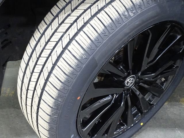 Used 2024 Toyota Highlander XSE image 42