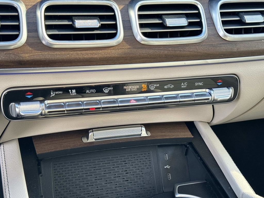 Certified 2025 Mercedes-Benz GLS 450 4MATIC image 23