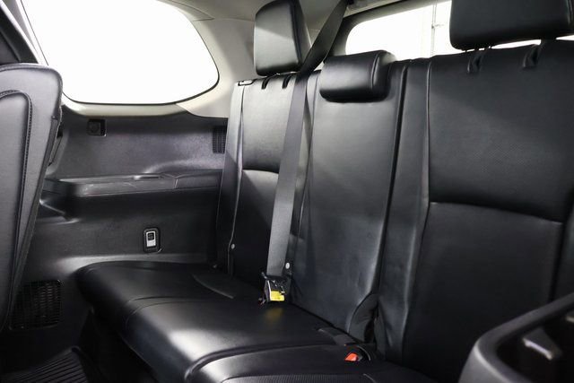 Certified 2024 Toyota Grand Highlander Limited image 30