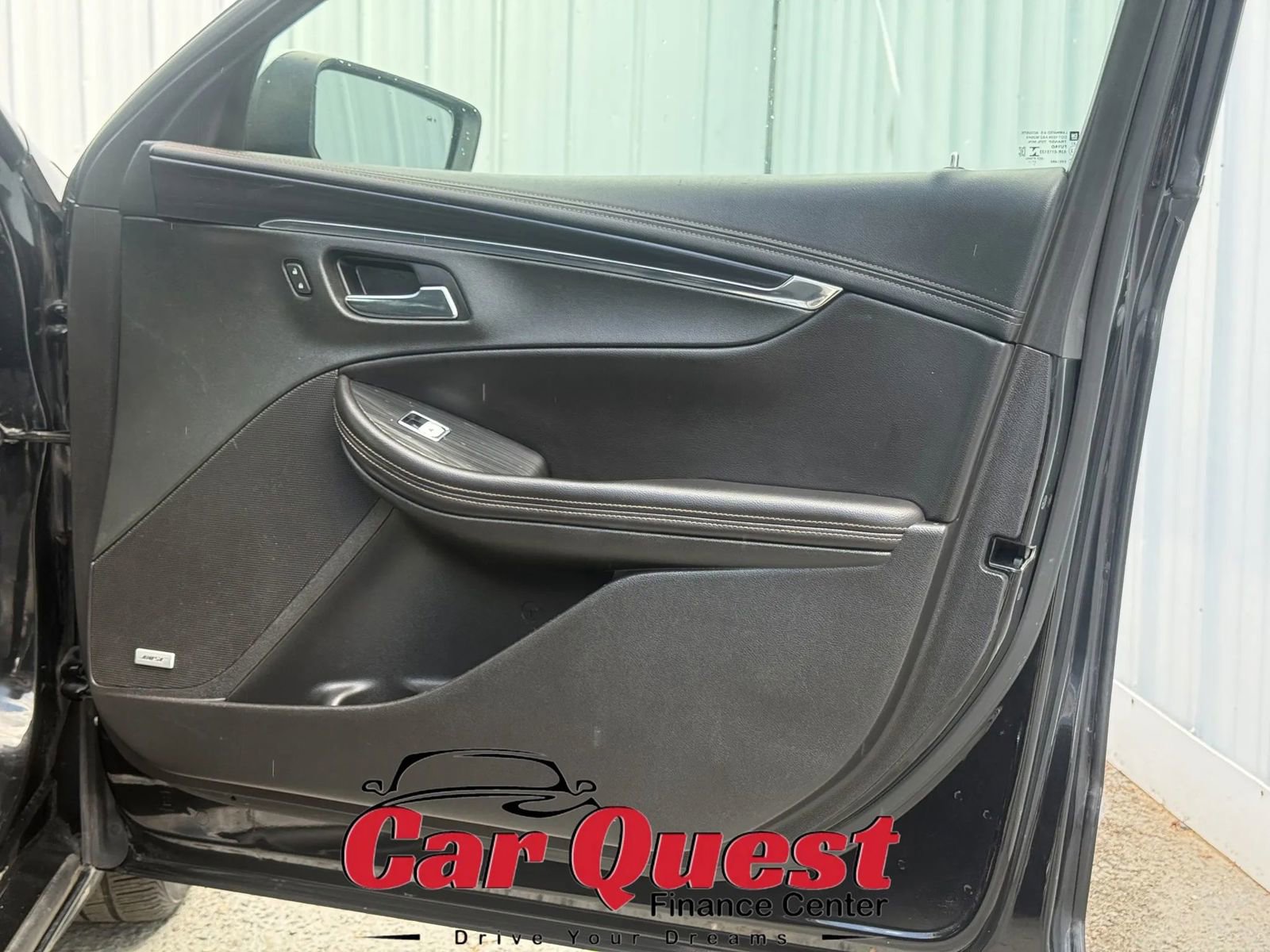 Used 2018 Chevrolet Impala Premier FWD image 16