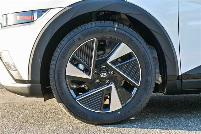 New 2026 Hyundai Ioniq 5 SEL image 11