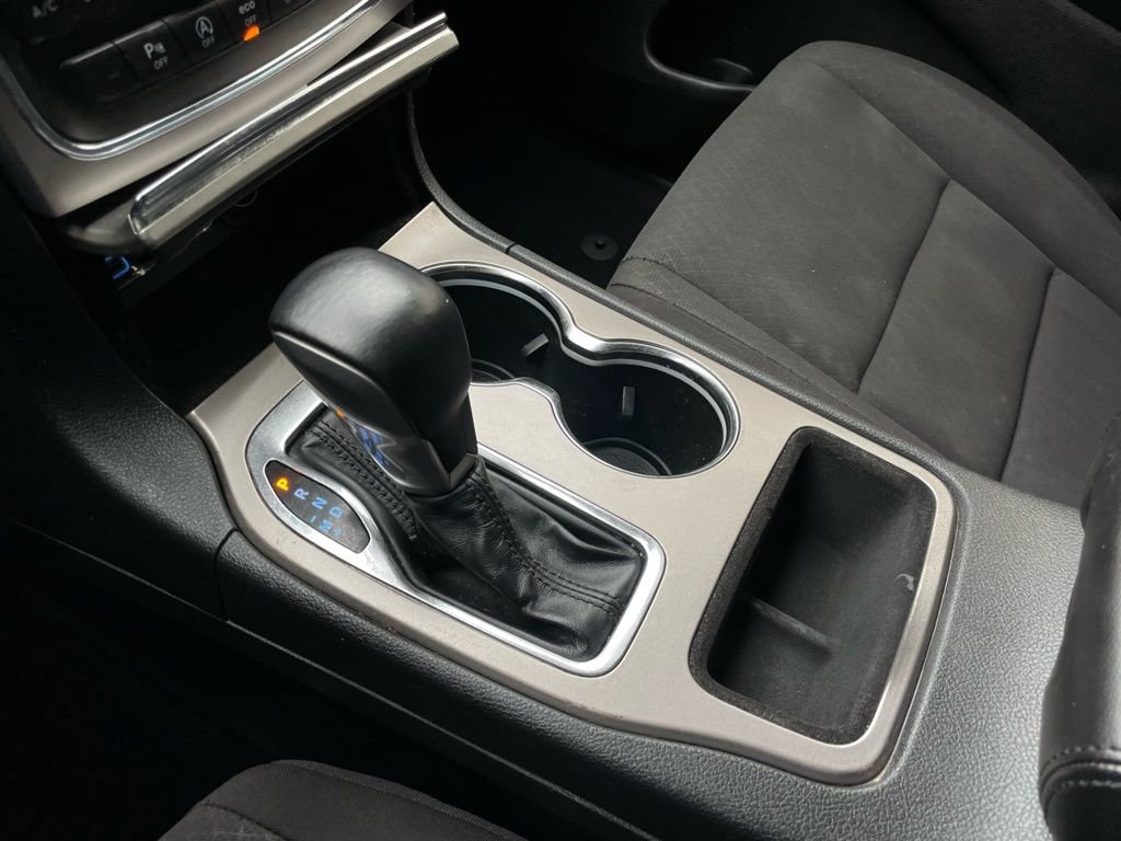 Used 2021 Jeep Grand Cherokee Laredo image 19