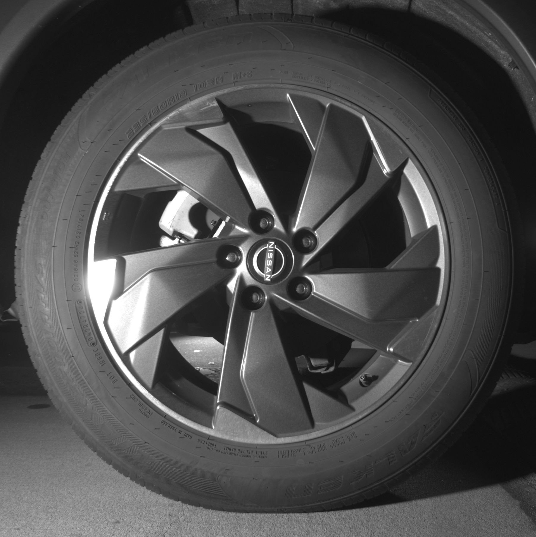 Used 2025 Nissan Rogue SV FWD image 15