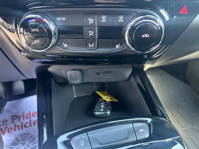 Certified 2024 Chevrolet Trax RS w/ Driver Confidence Package image 33