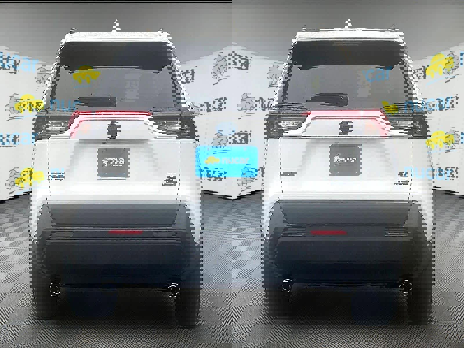 Used 2021 Toyota RAV4 XLE w/ Convenience Package image 5