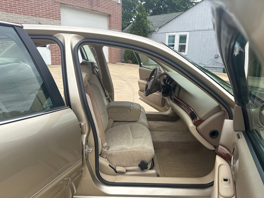 Used 2005 Buick Le Sabre Custom FWD image 11