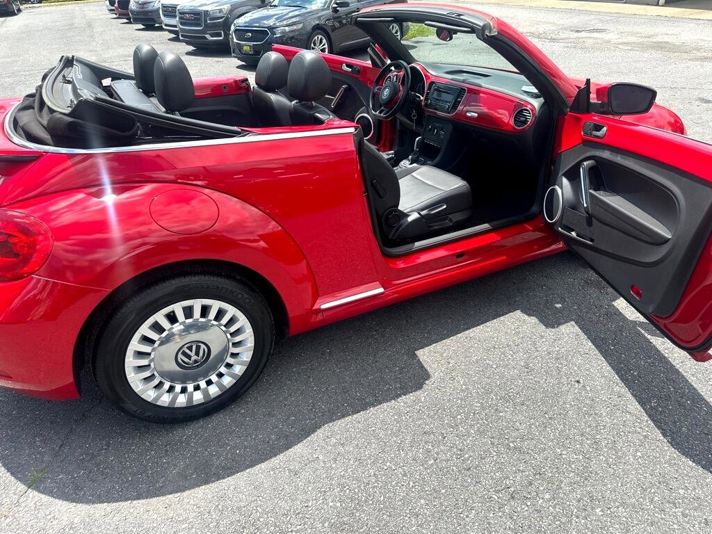 Used 2014 Volkswagen Beetle 1.8T image 25