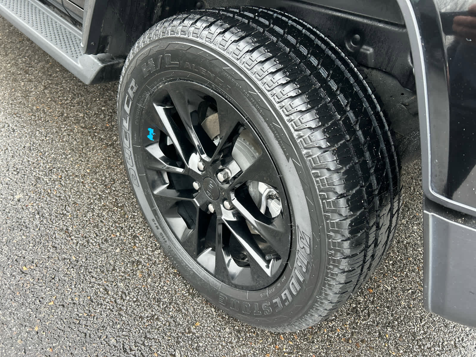 Used 2022 Jeep Wrangler Unlimited Sahara w/ Cold Weather Group image 15