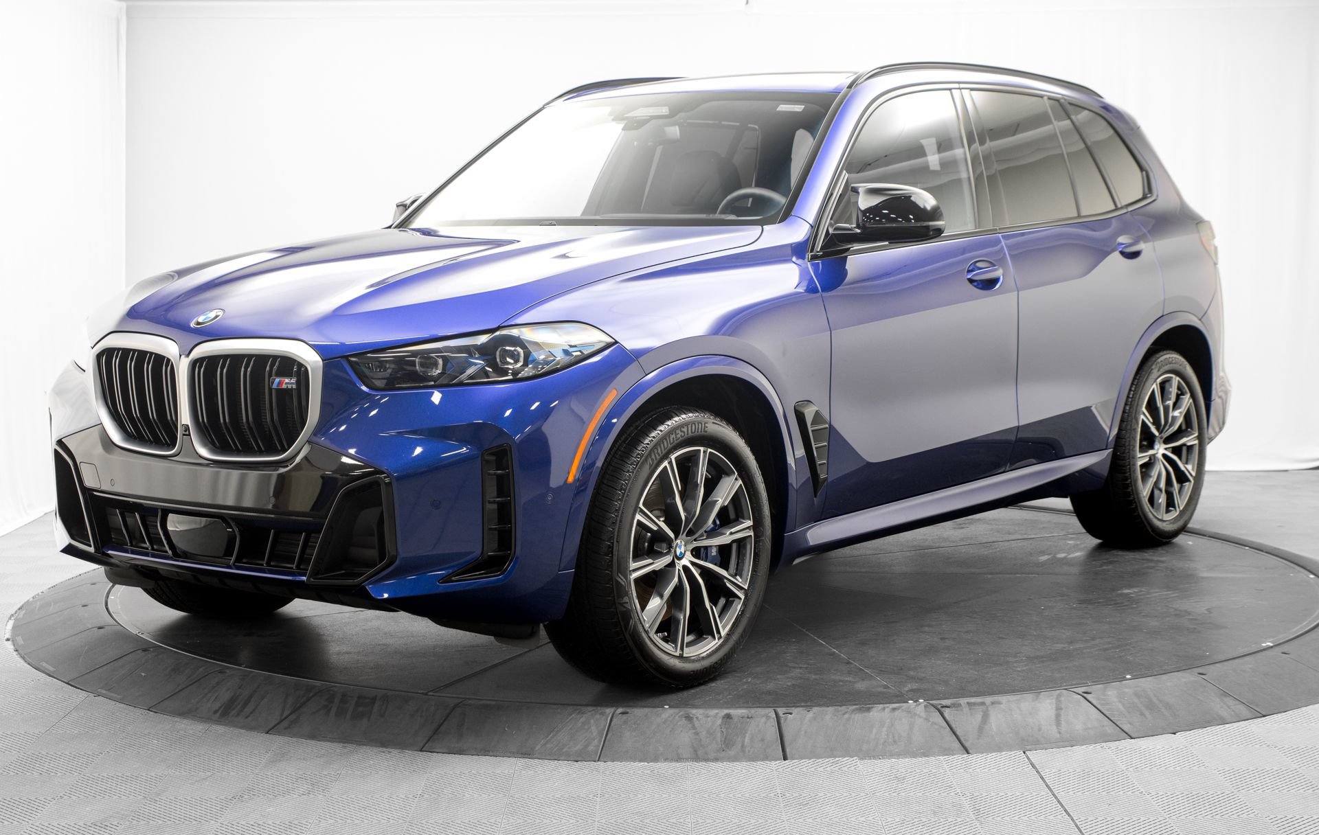 Used 2026 BMW X5 M60i AWD/4WD image 7