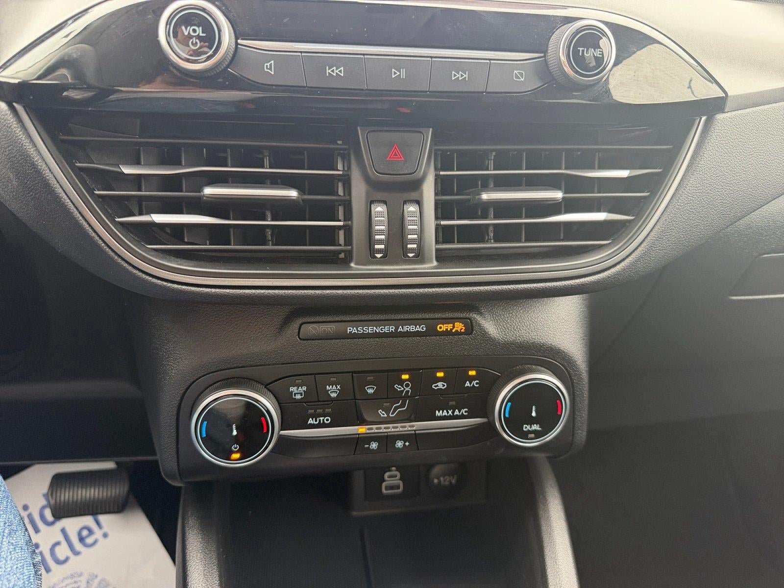 Used 2025 Ford Escape Active AWD/4WD image 20