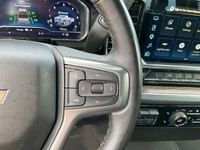Used 2025 Chevrolet Silverado 1500 LT AWD/4WD image 12
