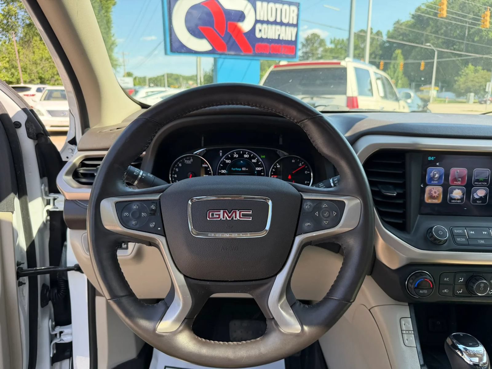 Used 2017 GMC Acadia Denali w/ Technology Package AWD/4WD image 13