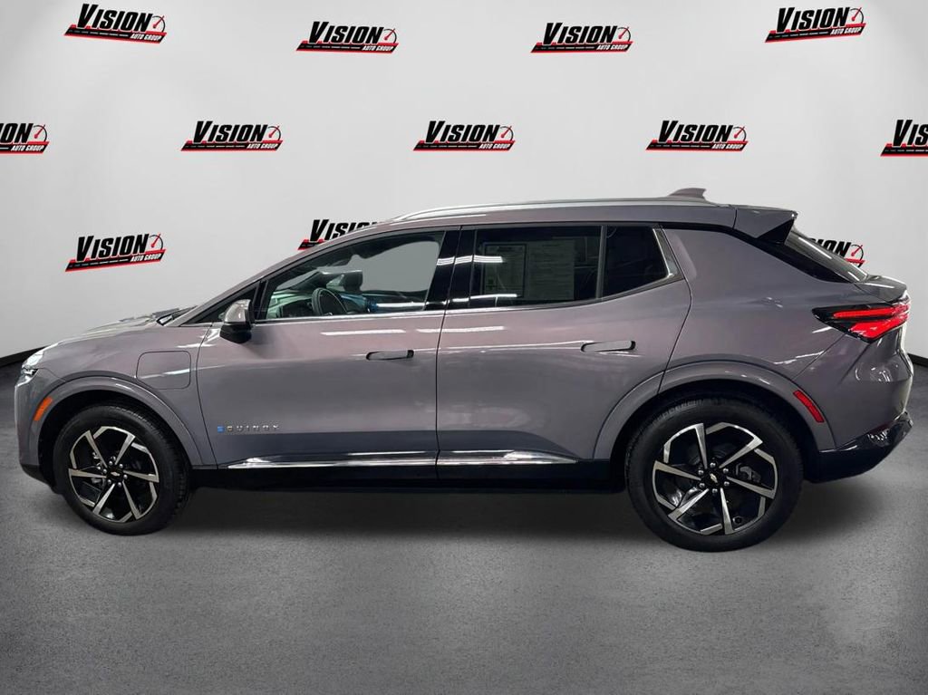 Used 2025 Chevrolet Equinox EV LT image 8